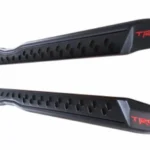 Vista frontal de la pisadera trd para pick up toyota hilux vigo del 2006 al 2015